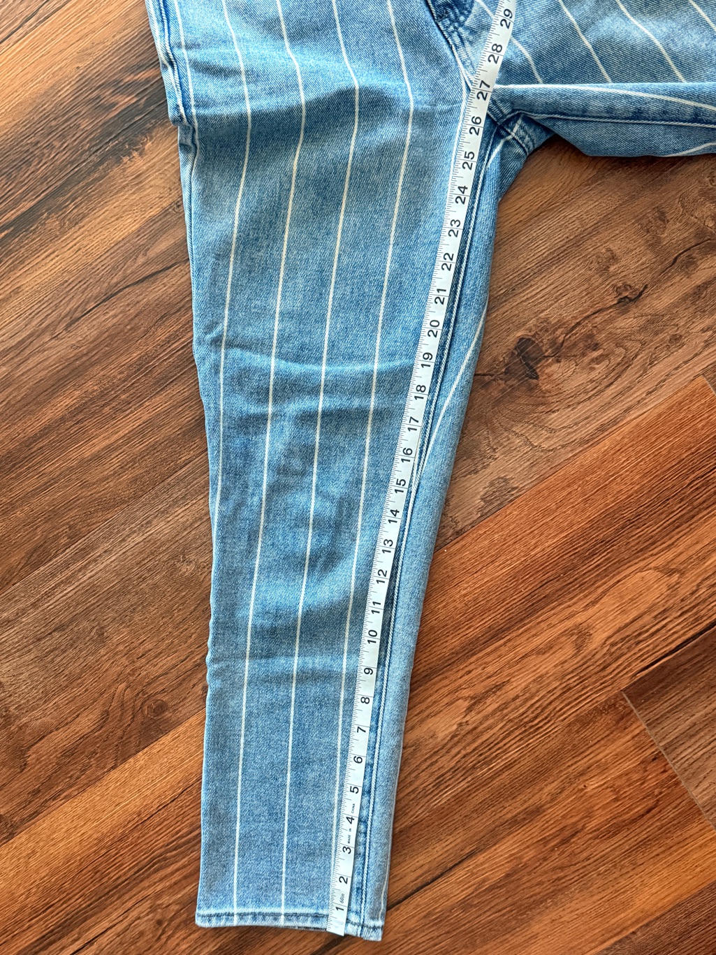Pacsun Women’s Light Blue Pinstripe Straight Leg Mom Jeans: Size 24 — image 8 of 8